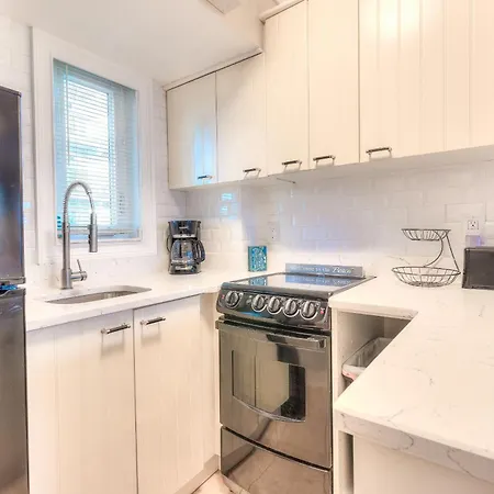 Tropic Terrace #32 - Beachfront Rental